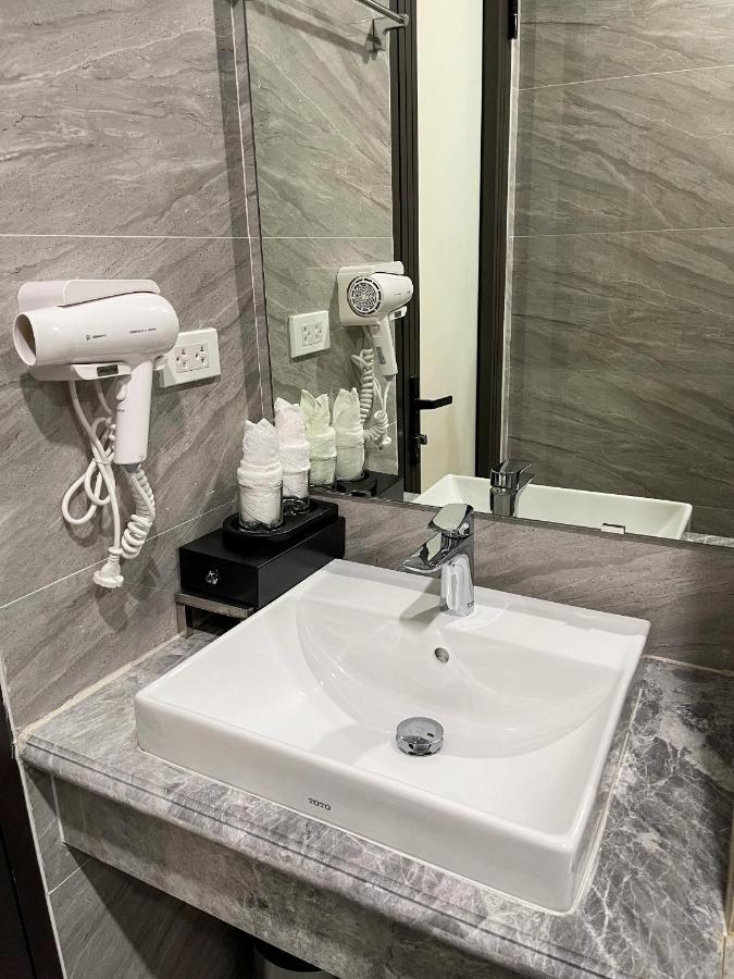 Ngoc Anh Duong Hotel Ha Long Dış mekan fotoğraf