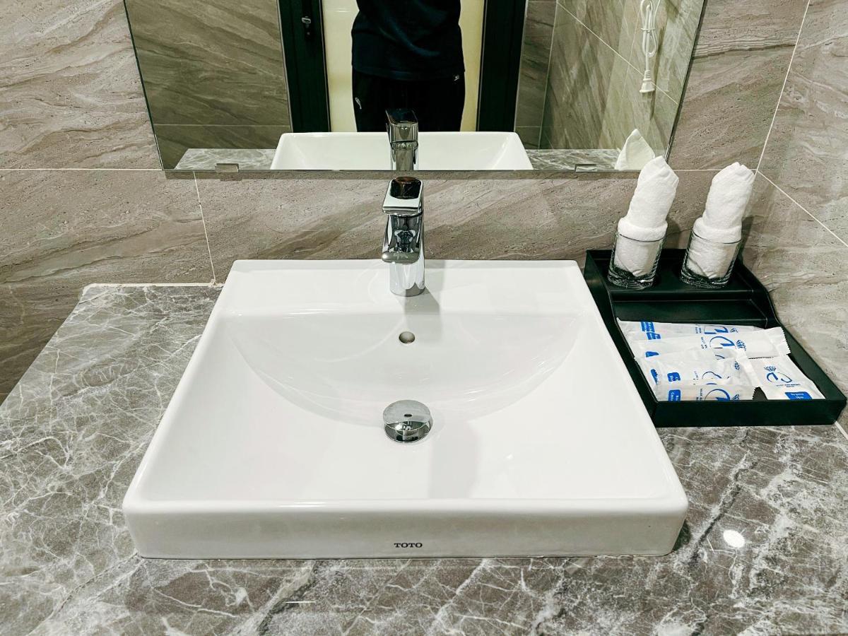Ngoc Anh Duong Hotel Ha Long Dış mekan fotoğraf